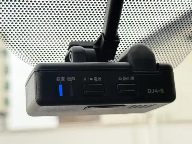 日産 スカイライン 400R 愛知県 2019(令1)年 4万km カーマインレッド /禁煙//ワンオーナー//BOSEサウンド//メーカーナビ//フルセグ//TVキャンセラー//CD/DVD/BT/SD/USB/iPod/AM/FM//AppleCarPlay/AndroidAuto//アラウンドビューモニター//ドライブレコーダー//ビルトインETC//純正19AW//黒革//メモリ付きパワーシート//シートヒーター//オートリトラウィンカーミラー//LEDオートライト/フォグランプ//革巻きステアリング//ステアリングスイッチ//パドルシフト//コーナーセンサー//エマージェンシーブレーキ//LDW/BSI/BSM//レーダークルーズコントロール//スマートキー//プッシュスタート//純正フロアマット//保証書//取扱説明書//ディーラー記録簿//スペアキー