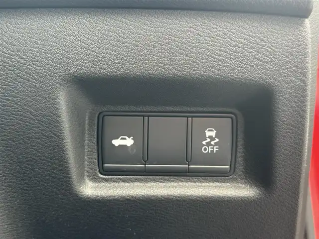 日産 スカイライン 400R 愛知県 2019(令1)年 4万km カーマインレッド /禁煙//ワンオーナー//BOSEサウンド//メーカーナビ//フルセグ//TVキャンセラー//CD/DVD/BT/SD/USB/iPod/AM/FM//AppleCarPlay/AndroidAuto//アラウンドビューモニター//ドライブレコーダー//ビルトインETC//純正19AW//黒革//メモリ付きパワーシート//シートヒーター//オートリトラウィンカーミラー//LEDオートライト/フォグランプ//革巻きステアリング//ステアリングスイッチ//パドルシフト//コーナーセンサー//エマージェンシーブレーキ//LDW/BSI/BSM//レーダークルーズコントロール//スマートキー//プッシュスタート//純正フロアマット//保証書//取扱説明書//ディーラー記録簿//スペアキー