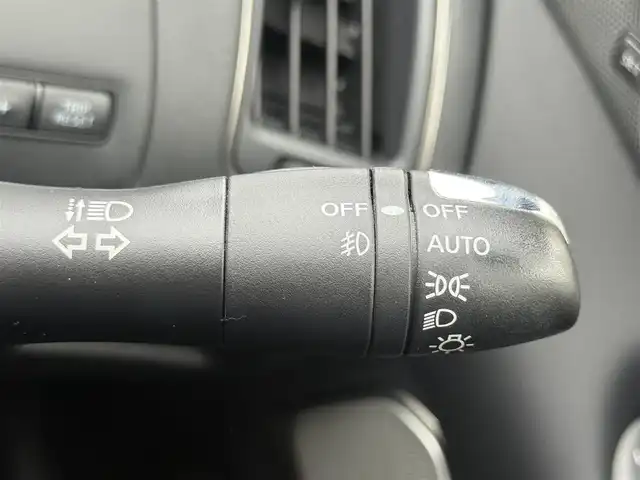 日産 スカイライン 400R 愛知県 2019(令1)年 4万km カーマインレッド /禁煙//ワンオーナー//BOSEサウンド//メーカーナビ//フルセグ//TVキャンセラー//CD/DVD/BT/SD/USB/iPod/AM/FM//AppleCarPlay/AndroidAuto//アラウンドビューモニター//ドライブレコーダー//ビルトインETC//純正19AW//黒革//メモリ付きパワーシート//シートヒーター//オートリトラウィンカーミラー//LEDオートライト/フォグランプ//革巻きステアリング//ステアリングスイッチ//パドルシフト//コーナーセンサー//エマージェンシーブレーキ//LDW/BSI/BSM//レーダークルーズコントロール//スマートキー//プッシュスタート//純正フロアマット//保証書//取扱説明書//ディーラー記録簿//スペアキー