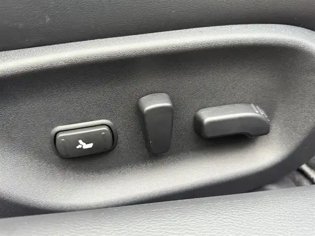 日産 スカイライン 400R 愛知県 2019(令1)年 4万km カーマインレッド /禁煙//ワンオーナー//BOSEサウンド//メーカーナビ//フルセグ//TVキャンセラー//CD/DVD/BT/SD/USB/iPod/AM/FM//AppleCarPlay/AndroidAuto//アラウンドビューモニター//ドライブレコーダー//ビルトインETC//純正19AW//黒革//メモリ付きパワーシート//シートヒーター//オートリトラウィンカーミラー//LEDオートライト/フォグランプ//革巻きステアリング//ステアリングスイッチ//パドルシフト//コーナーセンサー//エマージェンシーブレーキ//LDW/BSI/BSM//レーダークルーズコントロール//スマートキー//プッシュスタート//純正フロアマット//保証書//取扱説明書//ディーラー記録簿//スペアキー