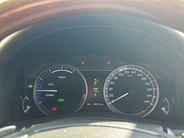 レクサス ＧＳ 450h Iパッケージ 香川県 2012(平24)年 5.7万km ソニックシルバー 登録時走行距離：56216km/純正ナビゲーション/【AM/FM/BT/フルセグ/CD/DVD】/バックカメラ/ブラインドスポットモニター/衝突被害軽減システム/車線逸脱防止支援システム/レーダークルーズコントロール/誤発進抑制制御機能/横滑り防止装置/ステアリングリモコン/ビルトインETC/シートヒーター/エアシート/パワーシート/純正17インチアルミホイール/純正フロアマット/LEDヘッドライト/フォグランプ/オートヘッドライト/スマートキー/プッシュスタート