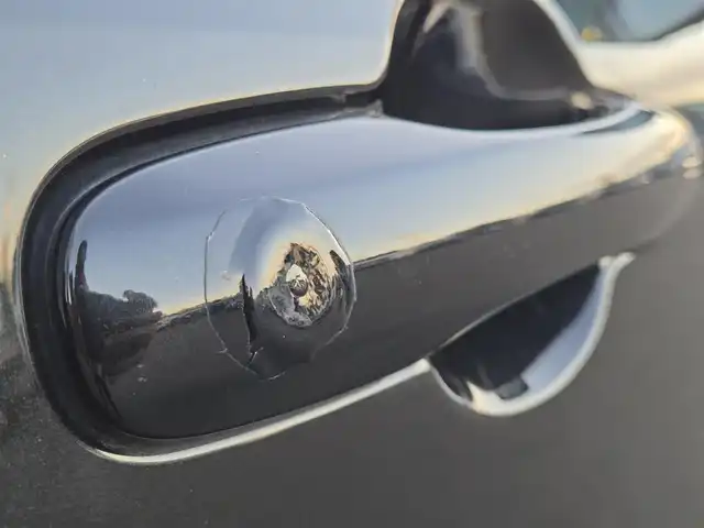 トヨタ ヤリスクロス ハイブリッド GRスポーツ 東京都 2023(令5)年 2.3万km ブラックマイカ 純正ディスプレイオーディオ/パノラミックビューモニター/ハーフレザーシート/シートヒーター/ステアリングヒーター/LEDヘッドライト/オートライト/スマートキー/Toyota Safety Sense/・プリクラッシュセーフティ/・レーントレーシングアシスト/・レーダークルーズコントロール/・オートマチックハイビーム/・ブラインドスポットモニター