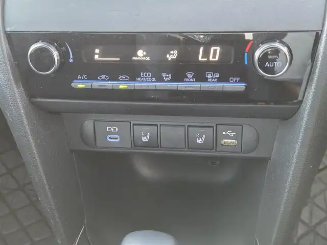 トヨタ ヤリスクロス ハイブリッド GRスポーツ 東京都 2023(令5)年 2.3万km ブラックマイカ 純正ディスプレイオーディオ/パノラミックビューモニター/ハーフレザーシート/シートヒーター/ステアリングヒーター/LEDヘッドライト/オートライト/スマートキー/Toyota Safety Sense/・プリクラッシュセーフティ/・レーントレーシングアシスト/・レーダークルーズコントロール/・オートマチックハイビーム/・ブラインドスポットモニター