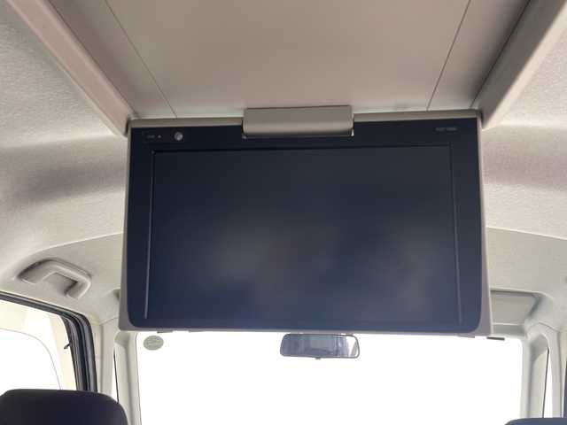 トヨタ ルーミー カスタムG－T 神奈川県 2017(平29)年 7.4万km ブラックマイカメタリック 純正9インチナビ/スマートアシスト2/衝突被害軽減システム/バックカメラ/クルーズコントロール/フリップダウンモニター/両側パワースライドドア/横滑り防止装置/ETC/アイドリングストップ/LEDヘッドライト/フォグランプ/オートライト/ウィンカーミラー/電動格納ミラー/純正15インチAW/シートリフター/プッシュスタート/スマートキー/フロアマット/衝突回避支援ブレーキ機能/衝突警報機能/車線逸脱警報機能/誤発進抑制制御機能/先行者発進お知らせ機能