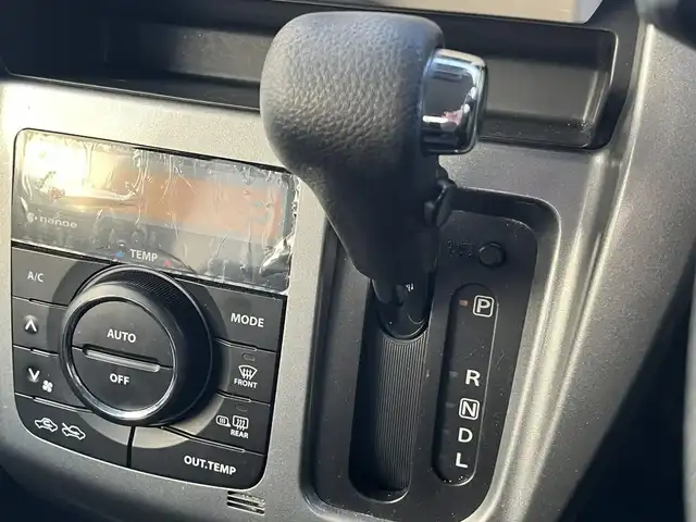 スズキ ハスラー F リミテッド Ⅱ 栃木県 2018(平30)年 8.8万km ブルーイッシュブラックパール/シルバー2トーン (株)IDOMが運営する【じしゃロン宇都宮店】の自社ローン対象車両になります。こちらは現金ご利用時の価格です。自社ローンご希望の方は別途その旨お申付け下さい。/シートヒーター/スマートキー/プッシュボタンスタート/ＨＩＤヘッドライト/オートライト/衝突軽減ブレーキ/電動格納ミラー/アイドリングストップ/フロアマット