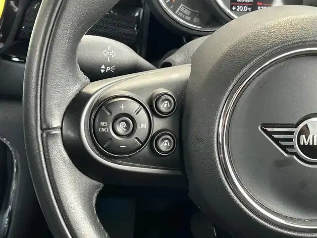 ＭＩＮＩ ＢＭＷ ミニ クラブマン クーパーD 京都府 2020(令2)年 5.8万km MINI Yoursエニグマティックブラック ・ワンオーナー/・衝突軽減ブレーキ/・レーダークルコン/・ターボ車/・純正HDDナビ/・AM/FM/BT/USB/・バックカメラ/・前後PDC/・シートヒーター/・LEDヘッドライト/・純正１７インチAW/・ETC/・AAC/・スマートキー/スペアキー有/・サイドエアバッグ/カーテンエアバッグ/・取扱説明書/・保証書