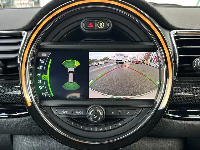 ＭＩＮＩ ＢＭＷ ミニ クラブマン クーパーD 京都府 2020(令2)年 5.8万km MINI Yoursエニグマティックブラック ・ワンオーナー/・衝突軽減ブレーキ/・レーダークルコン/・ターボ車/・純正HDDナビ/・AM/FM/BT/USB/・バックカメラ/・前後PDC/・シートヒーター/・LEDヘッドライト/・純正１７インチAW/・ETC/・AAC/・スマートキー/スペアキー有/・サイドエアバッグ/カーテンエアバッグ/・取扱説明書/・保証書