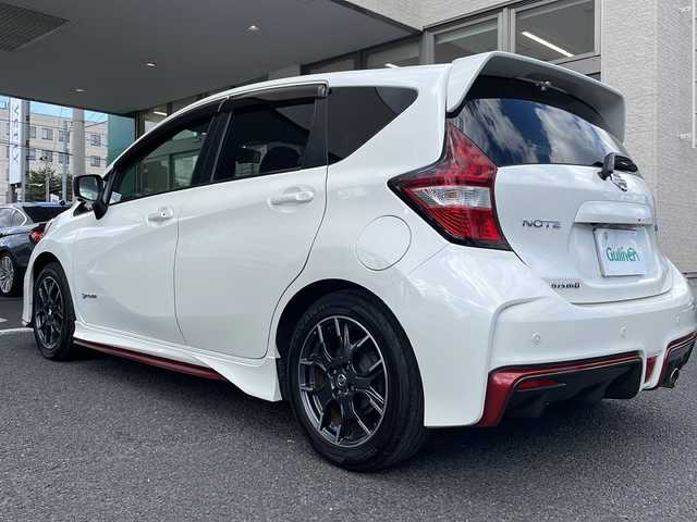 日産 ノート e－パワー ニスモ 山形県 2020(令2)年 3.8万km ブリリアントホワイトパール ・ワンオーナー/・純正ナビ/フルセグ/CD/DVD/Bluetooth/・アラウンドビューモニター/・ETC2.0/・前方ドラレコ/・エマージェンシーブレーキ/・レーンキープアシスト/・前後クリアランスソナー/・LEDヘッドライト/・オートライト/・リアフォグランプ/・デジタルインナーミラー/・ステアリングスイッチ/・純正AW/・純正マット/・保証書/・取扱説明書