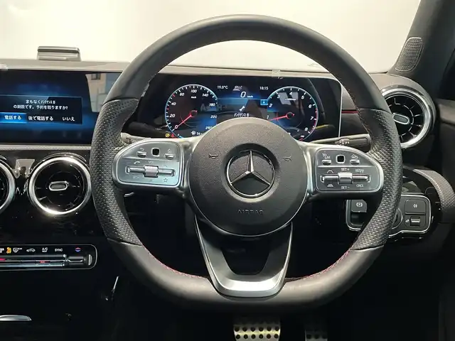 メルセデス・ベンツ Ａ１８０ スタイル AMGライン 愛知県 2018(平30)年 3.1万km マウンテングレー レーダーセーフティＰＫＧ　/ナビゲーションＰＫＧ　/ハーフレザー　/シートヒーター　/ＭＢＵＸ　/Ｂｌｕｅｔｏｏｔｈ　/フルセグＴＶ　/バックカメラ　/ＡＣＣ　/ＬＣＡ　/ＬＫＡ　/ＢＳＭ　/ワイヤレスチャージ　/ＥＴＣ２．０/プッシュスタート/アイドリングストップ/ウィンカーミラー