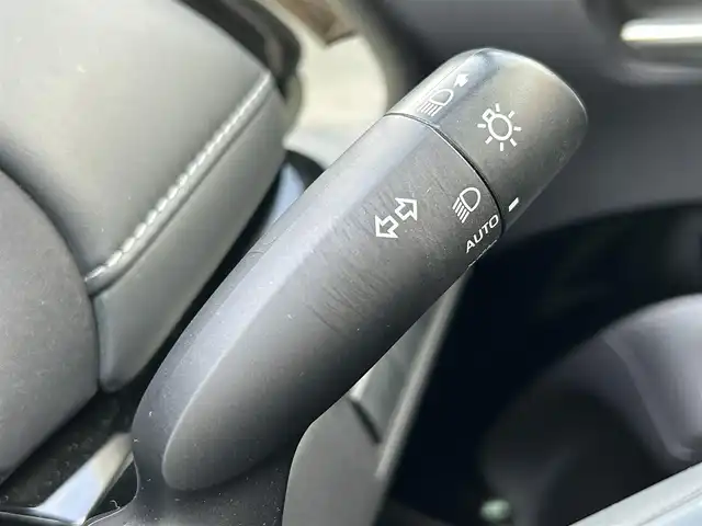トヨタ アクア G 島根県 2021(令3)年 2.8万km シルバーM トヨタセーフティセンス/純正ディスプレイオーディオ/フルセグTV/Bluetooth/レーダークルーズコントロール/ステアリングスイッチ/前後ドライブレコーダー /LEDオートライト/オートマチックハイビーム /ビルトインETC/スマートキー/スペアキー /プッシュスタート /純正フロアマット/ドアバイザー/アルミホイール付きスタッドレス積み込み