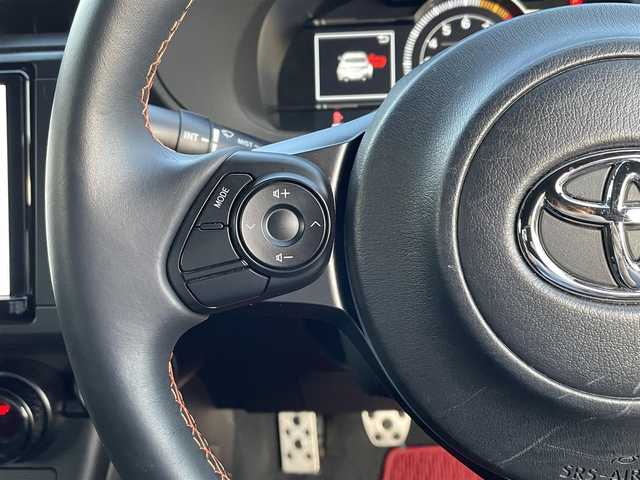 トヨタ ＧＲ８６ RZ 10thアニバーサリーLTD 道央・札幌 2023(令5)年 1.8万km フレイムオレンジ 登録時走行距離 17832km/ワンオーナー/6MT/純正ディーラーOP9インチナビ/(AM/FM/CD/DVD/BT)/フルセグTV/バックカメラ/クルーズコントロール/前席シートヒーター/ステアリングスイッチ/Wedssport18インチアルミホイール/HKSマフラー装着/純正マフラー積み込みあり/ホワイトホイール装着冬タイヤあり/(グッドイヤー2023年製・215/45R17)/LEDヘッドライト/電動格納ミラー/革巻きステアリング/プッシュスタート/室内灯LED/ドアバイザー/ロックナットあり/取説/保証書