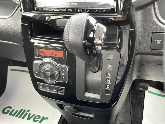 スズキ ソリオ バンディット HV MV Dカメラ ブレーキS 山形県 2016(平28)年 8.2万km ファーベントレッド/スーパーブラックパール ワンオーナー/禁煙車/純正8インチメモリナビ/（フルセグ/DVD/CD/BT/USB）/衝突軽減ブレーキ/車線逸脱警報/クルーズコントロール/アイドリングストップ/バックカメラ/ドライブレコーダー/ビルトインETC/両側パワースライド/シートヒーター/革巻きステアリング/LEDヘッドライト/フォグランプ/純正フロアマット/スペアキー×1/シートバックテーブル/後席サンシェード/プッシュスタート