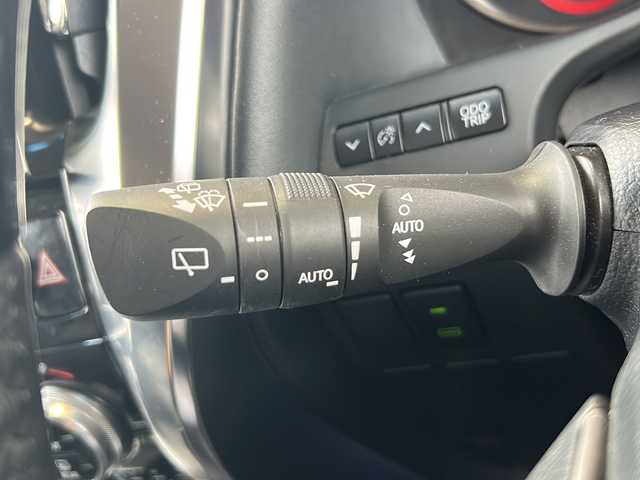 トヨタ アルファード S Cパッケージ 静岡県 2022(令4)年 2.6万km ホワイトパールクリスタルシャイン トヨタセーフティセンス/・プリクラッシュセーフティ/・レーントレーシングアシスト/・レーダークルーズコントロール/・オートマチックハイビーム/純正ナビ/・（Bluetooth/CD/DVD/USB/フルセグTV）/　ミラーキャスト/ラジオ/主要装備/・コーナーセンサー/・両側パワースライドドア/・１００V充電/・BSM/・サンルーフ/・ステアリングヒーター/・ステアリングリモコン/・シートヒーター/・エアシート/・デジタルインナーミラー/・オートホールド/・オートライト/・SOSコール/・ドライブレコーダー/・SUPERCAt/・ETC/・モデリスタ