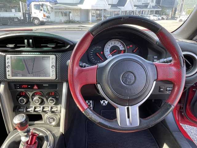 トヨタ ８６ GT 大分県 2014(平26)年 10.1万km ライトニングレッド モデリスタエアロ/WORK17インチアルミホイール/ガナドールマフラー/車高調（レンチなし）/純正ナビ/地デジ/Bluetooth/純正HIDヘッドライト/オートライトコントロール/スマートキー/エンジンプッシュスタート/ETC