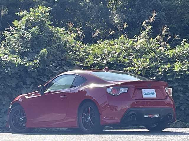 トヨタ ８６ GT 大分県 2014(平26)年 10.1万km ライトニングレッド モデリスタエアロ/WORK17インチアルミホイール/ガナドールマフラー/車高調（レンチなし）/純正ナビ/地デジ/Bluetooth/純正HIDヘッドライト/オートライトコントロール/スマートキー/エンジンプッシュスタート/ETC