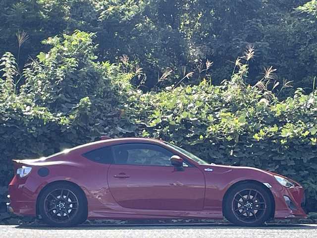 トヨタ ８６ GT 大分県 2014(平26)年 10.1万km ライトニングレッド モデリスタエアロ/WORK17インチアルミホイール/ガナドールマフラー/車高調（レンチなし）/純正ナビ/地デジ/Bluetooth/純正HIDヘッドライト/オートライトコントロール/スマートキー/エンジンプッシュスタート/ETC