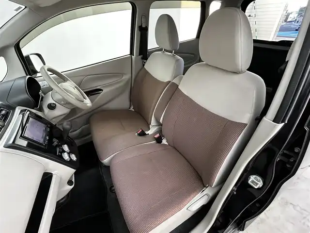 三菱 ｅＫワゴン E 大分県 2017(平29)年 3.7万km アメジストブラック 社外ナビ（AVIC-RZ300）/CD/DVD/AM/FM/シートヒーター/フロアマット/パワーウィンドウ/パワーステアリング/ベンチシート