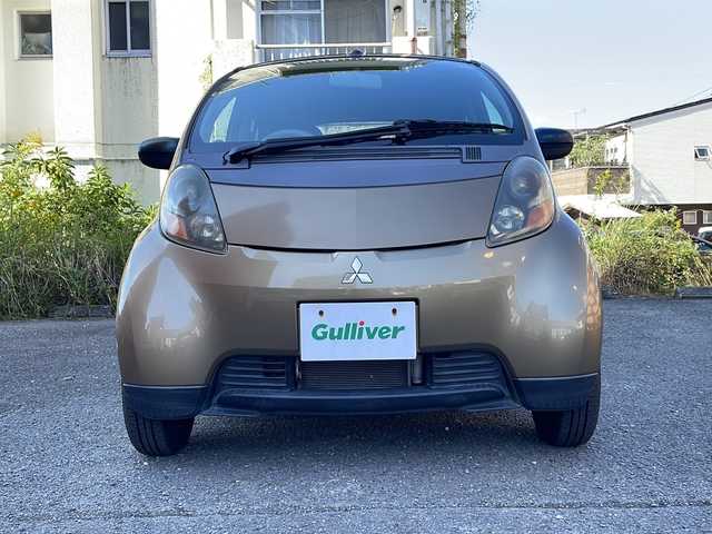 三菱 ｉ M 宮崎県 2006(平18)年 8.6万km ジンジャーブラウンメタリック ドアバイザー/電動格納ミラー/ＣＤチェンジャー/純正フロアマット/パワーウィンドウ/パワーステアリング/リモコンキー