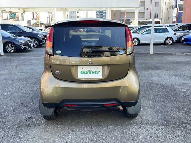 三菱 ｉ M 宮崎県 2006(平18)年 8.6万km ジンジャーブラウンメタリック ドアバイザー/電動格納ミラー/ＣＤチェンジャー/純正フロアマット/パワーウィンドウ/パワーステアリング/リモコンキー