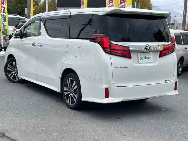 トヨタ アルファード S Cパッケージ 長野県 2020(令2)年 5.9万km ホワイトパールクリスタルシャイン 4WD/純正ナビ/・Bluetooth/TV/CD/DVD/バックカメラ/フリップダウンモニター/純正ETC/サンルーフ/オットマン/電動リアゲート/社外ドライブレコーダー前後/純正フロアマット/メモリパワーシート/レザーシート/前席シートヒーター/前席エアシート/両側パワースライド/純正１８インチAW/コーナーセンサー前後/LEDオートライト/オートマチックハイビーム/ステアリングヒーター/ドアバイザー/スペアキー１本/クルーズコントロール追走あり/取り扱い説明書/保証書