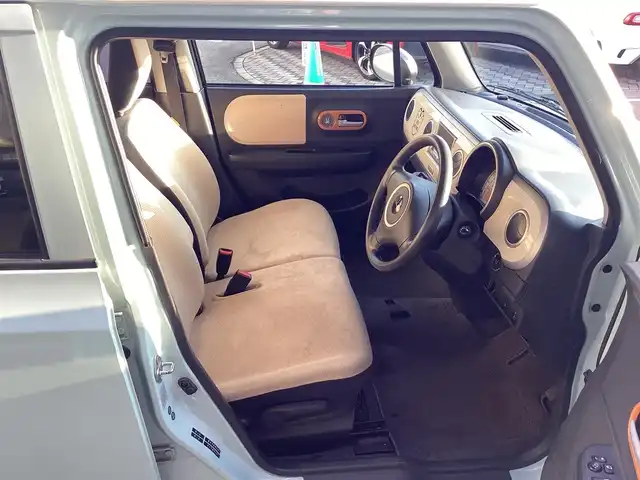 スズキ ラパン X 愛知県 2013(平25)年 7万km アロマティックアクアメタリック/スペリアホワイト ユーザー買取　/スマートキー　/アイドリングストップ　/電動格納ミラー　/社外SDDナビ　/ワンセグ　/ヘッドライトレベライザー　/純正アルミ　/フロアマット　/ツートンカラー　/シートリフター　/ＩＳＯＦＩＸ　/ＤＶＤ視聴