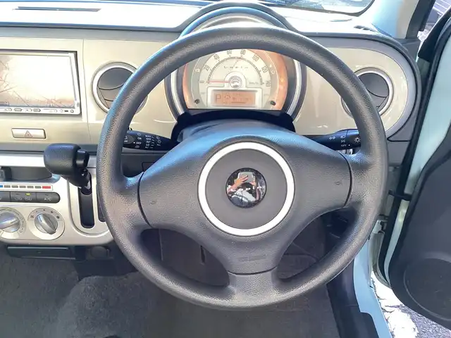 スズキ ラパン X 愛知県 2013(平25)年 7万km アロマティックアクアメタリック/スペリアホワイト ユーザー買取　/スマートキー　/アイドリングストップ　/電動格納ミラー　/社外SDDナビ　/ワンセグ　/ヘッドライトレベライザー　/純正アルミ　/フロアマット　/ツートンカラー　/シートリフター　/ＩＳＯＦＩＸ　/ＤＶＤ視聴