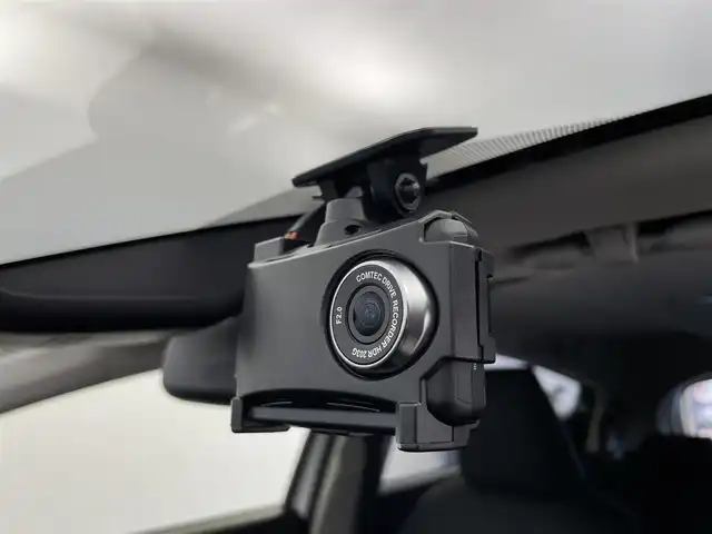 トヨタ アクア G 富山県 2022(令4)年 5.1万km プラチナホワイトパールマイカ 純正ナビ（bluetooth）/バックカメラ/前後コーナーセンサー/ビルトインETC/社外ドライブレコーダー（前）/ACC/PCS（プリクラッシュ）/LTA（レーンキープ）/先行車発進告知/アクセサリーコンセント（AC100V）/スマートキー/プッシュスタート/オートライト/LED/DRIVE MODE切替（POWER+、ECO）/EVモード/横滑防止装置/取説