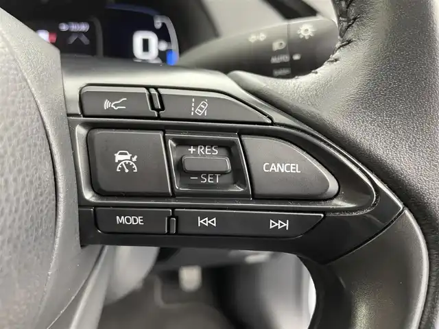 トヨタ アクア G 富山県 2022(令4)年 5.1万km プラチナホワイトパールマイカ 純正ナビ（bluetooth）/バックカメラ/前後コーナーセンサー/ビルトインETC/社外ドライブレコーダー（前）/ACC/PCS（プリクラッシュ）/LTA（レーンキープ）/先行車発進告知/アクセサリーコンセント（AC100V）/スマートキー/プッシュスタート/オートライト/LED/DRIVE MODE切替（POWER+、ECO）/EVモード/横滑防止装置/取説