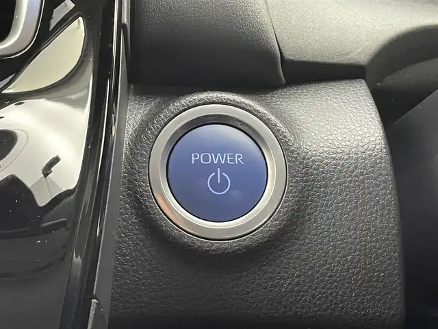 トヨタ アクア G 富山県 2022(令4)年 5.1万km プラチナホワイトパールマイカ 純正ナビ（bluetooth）/バックカメラ/前後コーナーセンサー/ビルトインETC/社外ドライブレコーダー（前）/ACC/PCS（プリクラッシュ）/LTA（レーンキープ）/先行車発進告知/アクセサリーコンセント（AC100V）/スマートキー/プッシュスタート/オートライト/LED/DRIVE MODE切替（POWER+、ECO）/EVモード/横滑防止装置/取説