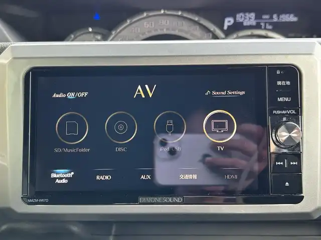 ダイハツ ウェイク G ターボ SA Ⅱ 島根県 2017(平29)年 5.2万km ブルーメタリック 登録時走行距離51966km/ワンオーナー/純正ナビ(Bluetooth・AM・FM・CD・DVD)/フルセグテレビ/バックカメラ/両側パワースライドドア/純正ドライブレコーダー/純正フロアマット/純正14インチアルミホイール/コーナーセンサー/レーンキープアシスト/衝突被害軽減ブレーキ/アイドリングストップ/横滑り防止装置/LEDヘッドライト/フォグランプ/オートライト/ロールサンシェード/ドアバイザー/プッシュスタート/スマートキー(スペアキー×1)/禁煙車