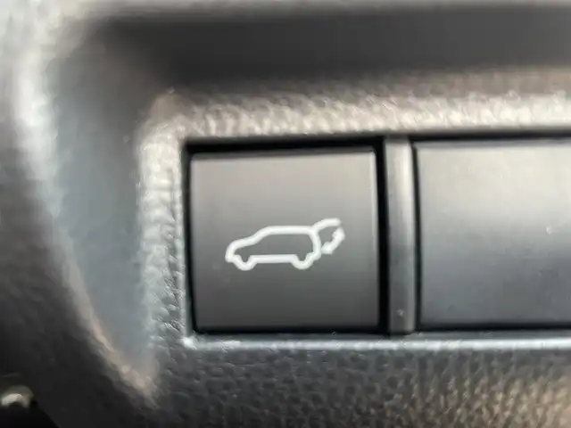 トヨタ ハリアー G 熊本県 2020(令2)年 4.6万km ホワイトパールクリスタルシャイン メーカー純正ディスプレイオーディオ/【/Bluetoothオーディオ/Apple Car Play/ラジオ】/ワンオーナー/バックカメラ/ETC/LEDヘッドライト/デジタルインナーミラー/ACC/LKA/RCTA/プリクラッシュ/パーキングアシスト/ブラインドスポット/クリアランスソナー/MTモード付/純正18インチAW/保証書/取扱説明書