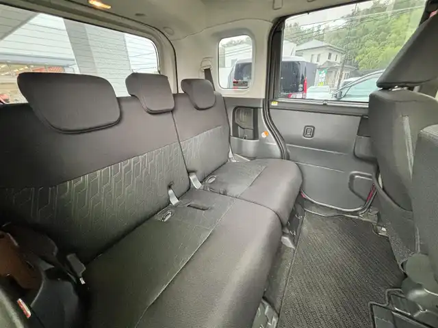 トヨタ ルーミー カスタムG 熊本県 2019(平31)年 7.5万km マゼンタベリーマイカM ワンオーナー/純正フロントエアロ/社外ナビ（CN-RS02WD）/【フルセグTV/CD/DVD/Bluetooth/ラジオ】/バックカメラ/両側パワースライドドア/クルーズコントロール/コーナーセンサー/プリクラッシュセーフティ/車線逸脱警報/先行車発進お知らせ機能/純正14インチAW/ビルトインETC/アイドリングストップ/横滑り防止機能/オートハイビーム/オートライト/LEDヘッドライト/革巻きステアリング/ステアリングスイッチ/純正フロアマット/純正ドアバイザー/保証書/取扱説明書