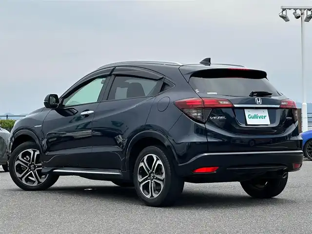 ホンダ ヴェゼル ハイブリッド Z ホンダセンシング 島根県 2018(平30)年 5万km ミッドナイトブルービームM 純正ナビ/ホンダセンシング/CD/DVD/DTV/Bluetooth/バックカメラ/ドライブレコーダー/レーダークルーズコントロール/LEDオートライト/ステアリングスイッチ/ハーフレザーシート/運転席/助手席シートヒーター/ビルトインETC/純正フロアマット/ドアバイザー/スマートキー/スペアキー/プッシュスタート/純正アルミホイール/取扱説明書