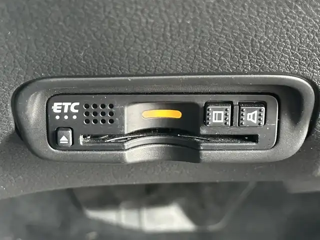 ホンダ ヴェゼル ハイブリッド Z ホンダセンシング 島根県 2018(平30)年 5万km ミッドナイトブルービームM 純正ナビ/ホンダセンシング/CD/DVD/DTV/Bluetooth/バックカメラ/ドライブレコーダー/レーダークルーズコントロール/LEDオートライト/ステアリングスイッチ/ハーフレザーシート/運転席/助手席シートヒーター/ビルトインETC/純正フロアマット/ドアバイザー/スマートキー/スペアキー/プッシュスタート/純正アルミホイール/取扱説明書