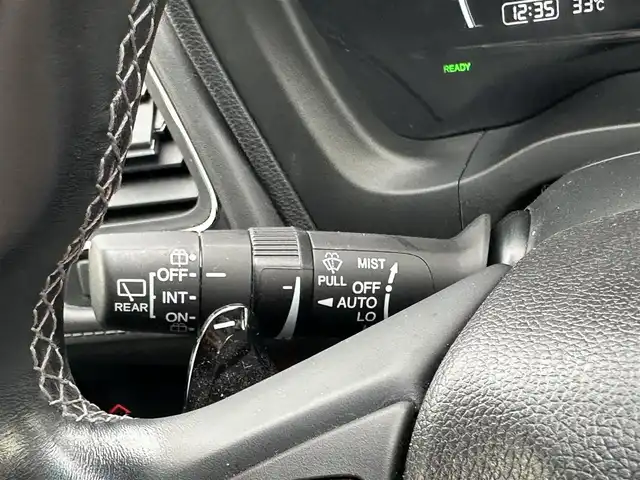 ホンダ ヴェゼル ハイブリッド Z ホンダセンシング 島根県 2018(平30)年 5万km ミッドナイトブルービームM 純正ナビ/ホンダセンシング/CD/DVD/DTV/Bluetooth/バックカメラ/ドライブレコーダー/レーダークルーズコントロール/LEDオートライト/ステアリングスイッチ/ハーフレザーシート/運転席/助手席シートヒーター/ビルトインETC/純正フロアマット/ドアバイザー/スマートキー/スペアキー/プッシュスタート/純正アルミホイール/取扱説明書