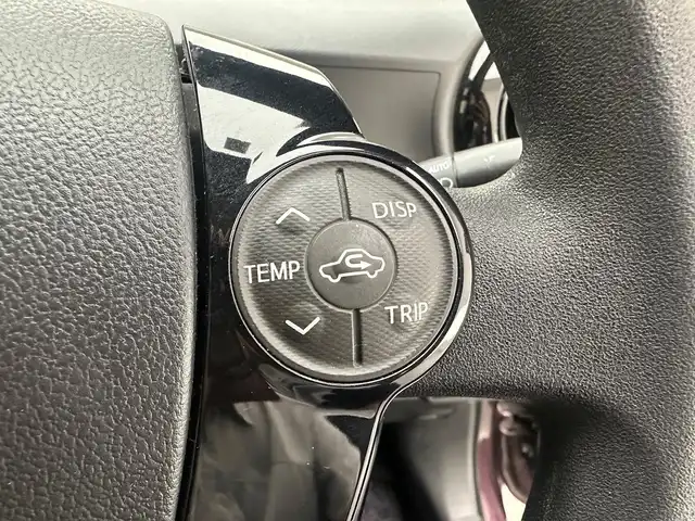 トヨタ アクア S スタイルブラック 茨城県 2017(平29)年 6.7万km ディープアメジストマイカメタリック 純正SDナビ（NSZT-W66T）/（フルセグ/CD/DVD/SD/Bluetooth）/バックカメラ/ビルトインETC/純正ドアバイザー/オートハイビーム/PCS/LDA/ヘッドライトレベライザー