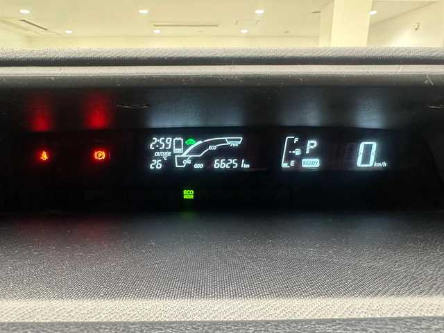 トヨタ アクア S スタイルブラック 茨城県 2017(平29)年 6.7万km ディープアメジストマイカメタリック 純正SDナビ（NSZT-W66T）/（フルセグ/CD/DVD/SD/Bluetooth）/バックカメラ/ビルトインETC/純正ドアバイザー/オートハイビーム/PCS/LDA/ヘッドライトレベライザー