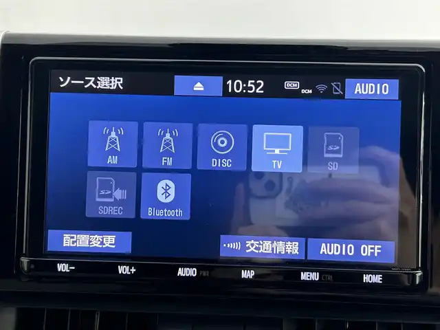 トヨタ ＲＡＶ４ アドベンチャー 道央・札幌 2020(令2)年 5.2万km アーバンカーキ ・４WD/・純正9インチナビ/　CD/DVD/SD/BT/フルセグ/・バックカメラ/・デジタルインナーミラー/・ビルトインETC/・トヨタセーフティセンス/・レーダークルーズコントロール/・レーンキープアシスト/・オートハイビーム/・クリアランスソナー/・JAOS製バンパーガード/・JAOS製サイドガード/・パワーシート/・LEDヘッドライト/・フォグライト/・オートライト/・プッシュスタート/・スマートキー/・純正フロアマット/・ドアバイザー