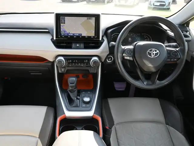 トヨタ ＲＡＶ４ アドベンチャー 千葉県 2020(令2)年 5.2万km アーバンカーキ Toyota Safety Sense/・プリクラッシュセーフティ/・レーンディパーチャーアラート/・オートハイビーム/・レーダークルーズコントロール/純正SDナビ/地デジTV/【DVD/CD再生機能　Bluetooth接続】/バックカメラ/運転席パワーシート/ステアリングスイッチ/ETC/LEDヘッドライト/フォグライト/ウインカーミラー/クリアランスソナー/純正19インチアルミホイル/サイド/カーテンエアバッグ/スマートキー