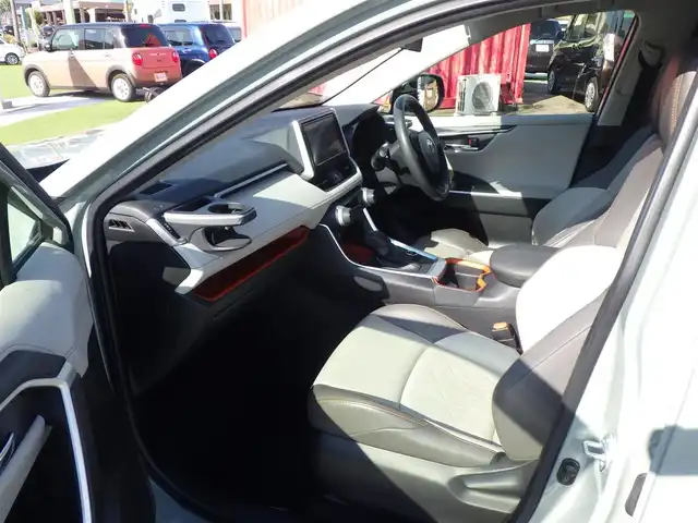 トヨタ ＲＡＶ４ アドベンチャー 千葉県 2020(令2)年 5.2万km アーバンカーキ Toyota Safety Sense/・プリクラッシュセーフティ/・レーンディパーチャーアラート/・オートハイビーム/・レーダークルーズコントロール/純正SDナビ/地デジTV/【DVD/CD再生機能　Bluetooth接続】/バックカメラ/運転席パワーシート/ステアリングスイッチ/ETC/LEDヘッドライト/フォグライト/ウインカーミラー/クリアランスソナー/純正19インチアルミホイル/サイド/カーテンエアバッグ/スマートキー