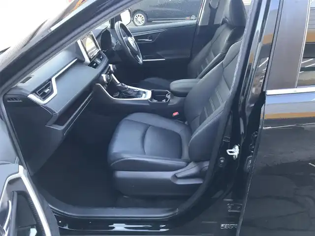 トヨタ ＲＡＶ４ G Zパッケージ 和歌山県 2019(令1)年 5.1万km アティチュードブラックマイカ 社外ALPINE9型SDナビ（X9Z）/　CD/DVD/Blutooth/SD/フルセグ/助手席側9型リアモニター（ALPINE SSA9）/モデリスタエアロ/デジタルインナーミラー/トヨタセーフティセンス/・衝突被害軽減ブレーキ/・BSM/・クリアランスソナー/・レーダークルーズコントロール/・オートマチックハイビーム/・レーンキープアシスト/パノラマムーンルーフ/運転席パワーシート/前席シートヒーター/ステアリングヒーター/電動リアゲート/LEDヘッドライト/ビルトインETC/バックカメラ/横滑り防止/取扱説明書/保証書