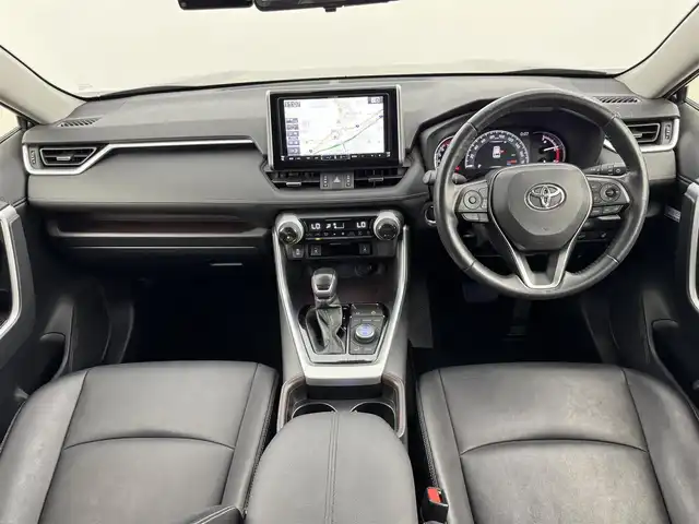 トヨタ ＲＡＶ４ G Zパッケージ 福岡県 2019(令1)年 5.1万km アティチュードブラックマイカ パノラマムーンルーフ　/モデリスタエアロ　/アルパインナビ/フルセグTV　/ヘッドレストモニター　/デジタルルームミラー　/ＥＴＣ　/前後ドラレコ　/トヨタセーフティセンス　/レーダークルコン　/コーナーセンサー　/衝突軽減ブレーキ　/レーンキープ　/アクセル踏み間違い防止　/ブラインドスポットモニター　/ヒルディセントコントロール　/パワーバックドア　/シートメモリー付きパワーシート　/シートヒーター　/ステアリングヒーター　/純正１９インチアルミホイール