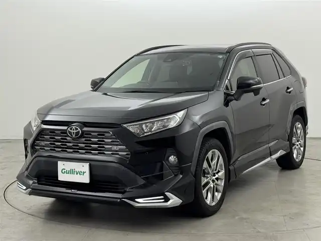 トヨタ ＲＡＶ４ G Zパッケージ 福岡県 2019(令1)年 5.1万km アティチュードブラックマイカ パノラマムーンルーフ　/モデリスタエアロ　/アルパインナビ/フルセグTV　/ヘッドレストモニター　/デジタルルームミラー　/ＥＴＣ　/前後ドラレコ　/トヨタセーフティセンス　/レーダークルコン　/コーナーセンサー　/衝突軽減ブレーキ　/レーンキープ　/アクセル踏み間違い防止　/ブラインドスポットモニター　/ヒルディセントコントロール　/パワーバックドア　/シートメモリー付きパワーシート　/シートヒーター　/ステアリングヒーター　/純正１９インチアルミホイール