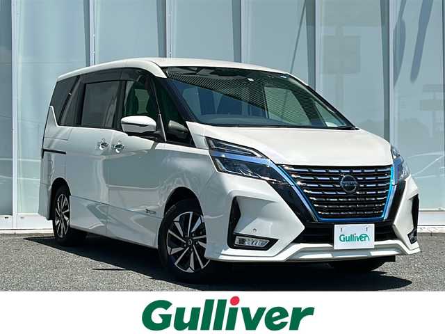 日産 セレナ e－パワー ハイウェイスター V 福岡県 2019(令1)年 3.9万km ブリリアントホワイトパール ・純正ナビ（フルセグ/CD/DVD）/・全方位カメラ/・両側パワースライドドア/・エマージェンシーブレーキ/・オートクルーズコントロール/・クリアランスソナー/・レーンキープアシスト/・横滑り防止装置/・BSM/・LEDヘッドライト/・LEDフォグライト/・オートライト/・純正16インチAW/・ドライブレコーダー/・スペアキー/・USB入力端子/・純正フロアマット/・インテリジェントキー
