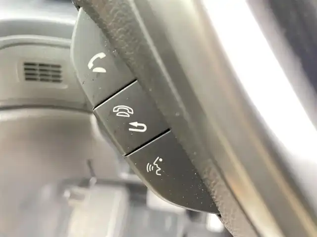 ホンダ フリード G ホンダセンシング 千葉県 2016(平28)年 10万km ホワイトオーキッドパール ホンダセンシング/・衝突軽減ブレーキ/・先行車発進お知らせ/・路外逸脱警報/・レーンキープアシスト/・標識認識/純正9インチSDナビ/CD DVD BT MSV フルセグ/バックカメラ/両側パワースライドドア/アダプティブクルーズコントロール/LEDオートライト/ハーフレザーシート/純正15インチアルミホイール/革巻きステアリング/ステアリングスイッチ/ウォークスルー/純正フロアマット/プッシュスタート/スマートキー