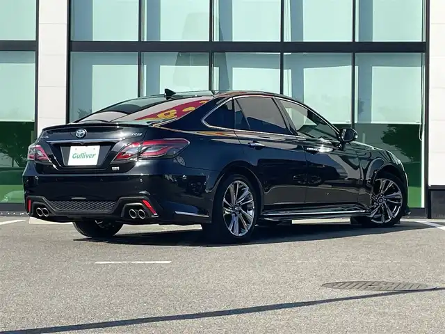 トヨタ クラウン ハイブリッド RS アドバンス 和歌山県 2021(令3)年 6.8万km プレシャスブラックパール 純正12.3インチコネクティッドナビ/フルセグTV/Bluetooth/TVキャンセラー/バックカメラ/ビルトインETC/置くだけ充電/トヨタセーフティセンス/レーダークルーズコントロール/BSM/HUD/レザーシート/前席パワーシート/前席シートヒーター/前席シートベンチレーション/革巻きステアリング/ステアリングヒーター/電動テレスコチルト/LEDヘッドライト/フォグランプ/オートライト/オートハイビーム/純正18インチAW/モデリスタエアロ（フロント）/プッシュスタート/スマートキー