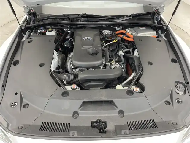 トヨタ クラウン ハイブリッド RS 滋賀県 2021(令3)年 3.3万km プレシャスホワイトパール 純正12.3インチナビ/【Bluetooth/CD/DVD/フルセグTV/Miracast】/トヨタセーフティセンス/・プリクラッシュセーフティ/・レーンディパーチャーアラート/・追従クルーズコントロール/・オートマチックハイビーム/クリアランスソナー/ブラインドスポットモニター/全方位カメラ/ハーフレザーシート/LEDヘッドライト/D/Nパワーシート/D/Nシートヒーター/ステアリングヒーター/ビルトインETC2.0/プッシュスタート/スマートキー/ステアリングリモコン