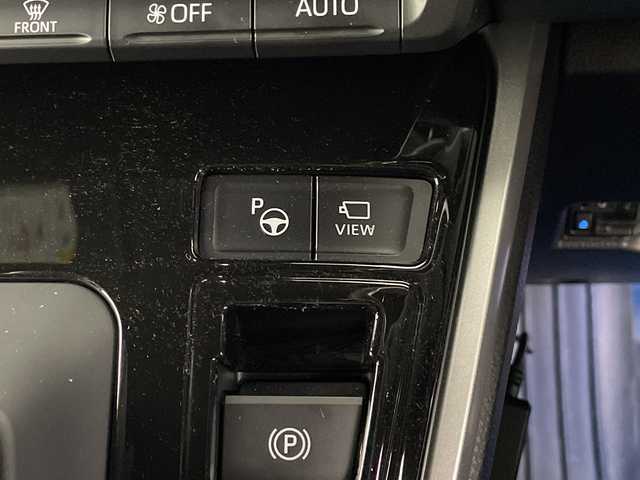 トヨタ ヴォクシー ハイブリッド S－Z 埼玉県 2024(令6)年 1万km グリッターブラックガラスフレーク モデリスタフルエアロ/ユニバーサルステップ/駐車支援システム/純正ディスプレイオーディオ/(Bluetooth/USB/AM/FM)/CD/DVDキッド/地デジフルセグ/全方位カメラ/ETC2.0/前後ドライブレコーダー/アダプティブクルーズコントロール/衝突軽減ブレーキ/ブラインドスポットモニター/車線逸脱警報/クリアランスソナー/ドライバーモニター/ヘッドアップディスプレイ/パワーバックドア/デジタルインナーミラー/1・2列目シートヒーター/電子パーキングシステム/ブレーキホールド/ドライブモードセレクト/ロールサンシェード/ウィンカーミラー/電動格納ミラー/社外センターコンソール/社外フロアマット/純正ドアバイザー/純正17インチアルミホイール