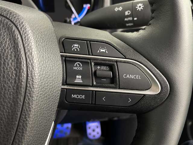 トヨタ ヴォクシー ハイブリッド S－Z 埼玉県 2024(令6)年 1万km グリッターブラックガラスフレーク モデリスタフルエアロ/ユニバーサルステップ/駐車支援システム/純正ディスプレイオーディオ/(Bluetooth/USB/AM/FM)/CD/DVDキッド/地デジフルセグ/全方位カメラ/ETC2.0/前後ドライブレコーダー/アダプティブクルーズコントロール/衝突軽減ブレーキ/ブラインドスポットモニター/車線逸脱警報/クリアランスソナー/ドライバーモニター/ヘッドアップディスプレイ/パワーバックドア/デジタルインナーミラー/1・2列目シートヒーター/電子パーキングシステム/ブレーキホールド/ドライブモードセレクト/ロールサンシェード/ウィンカーミラー/電動格納ミラー/社外センターコンソール/社外フロアマット/純正ドアバイザー/純正17インチアルミホイール