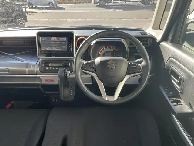 スズキ スペーシア ギア HYBRID XZターボ 千葉県 2019(平31)年 10.4万km フェニックスレッドパール/ガンメタリック2トーンルーフ 【(株)IDOMが運営する【じしゃロン八千代店】の自社ローン対象車両になります。こちらは現金ご利用時の価格です。自社ローンご希望の方は別途その旨お申付け下さい。】/純正DラーOPパナソニックナビ（CN-RZ746W）/・CD/DVD/・フルセグTV/・Bluetooth接続/ETC/ドライブレコーダー/両側パワースライドドア/クルーズコントロール/パドルシフト/ステアリングリモコン/D/N席シートヒーター/LEDヘッドライト/フォグランプ/ドアバイザー/ウインカーミラー